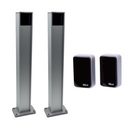 NICE PAIR OF MEDIUM PPH3 ALUMINUM OUTDOOR POSTS, HEIGHT 50CM, WITH EPM PHOTOCELL